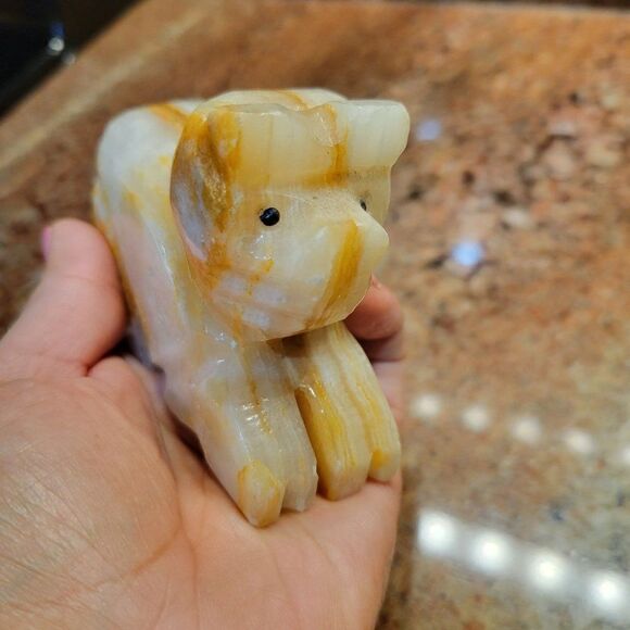 Vintage Hand Carved Onyx Bear Sculpture - Picture 11 of 12